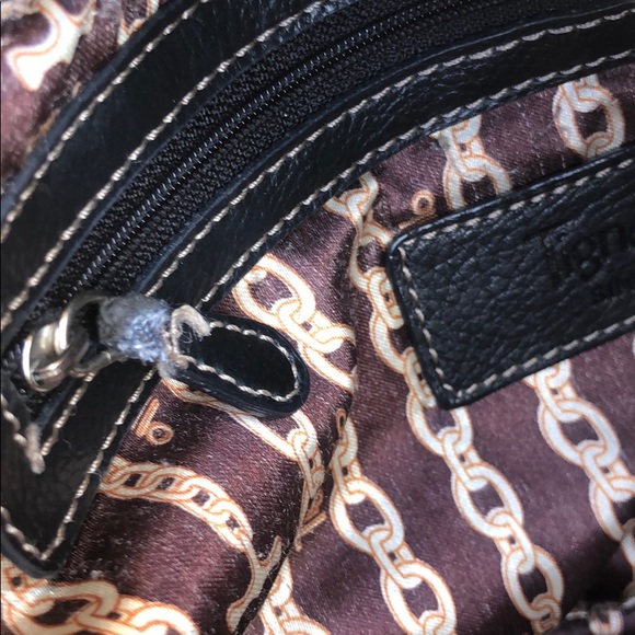 TIGNANELLO Black Pebble Leather Shoulder Bag - Picture 11 of 16